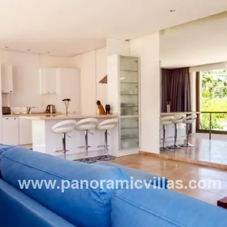 Sleeps 10 Pool Air Con Wifi Ortakent